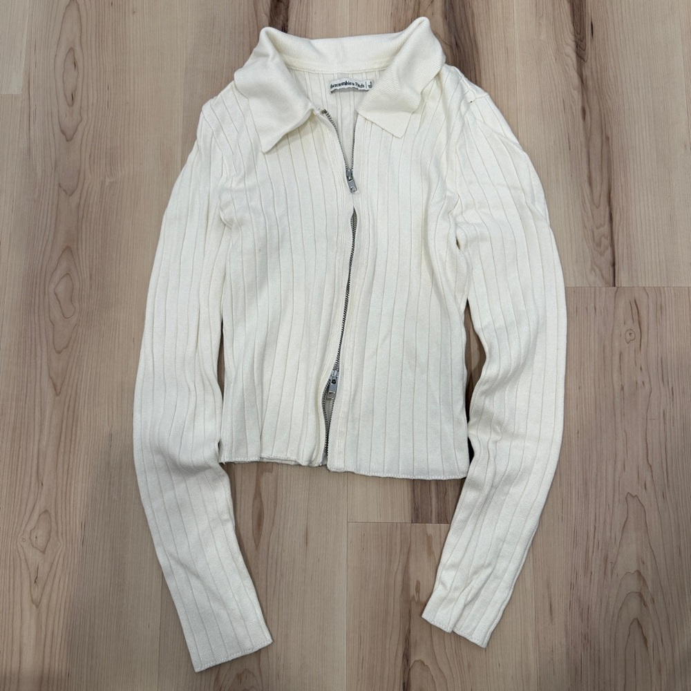 Abercrombie & Fitch Ribbed Knit Long Sleeve Zipped Shirt